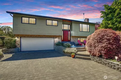 4900 186th Pl SW, Lynnwood, WA 98037