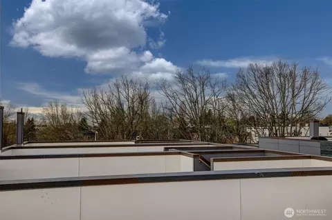 Other - 2709 E Yesler Way #E, Seattle, WA 98122 photo 4 of 5