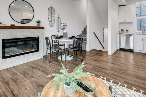 Dining - 2709 E Yesler Way #E, Seattle, WA 98122 photo 1 of 4