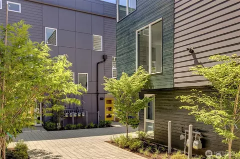2709 E Yesler Way #E, Seattle, WA 98122