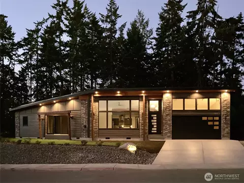 2329 Jeri Lynn St, Port Angeles, WA 98363