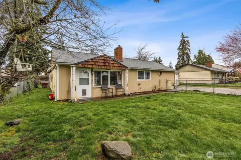 1303 117th St S, Tacoma, WA 98444