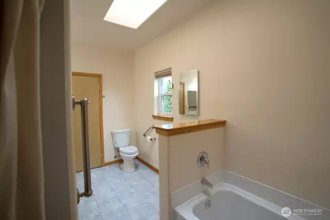Bath - 230 Choice Loop, Sequim, WA 98382 photo 2 of 6