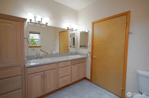 Bath - 230 Choice Loop, Sequim, WA 98382 photo 4 of 6