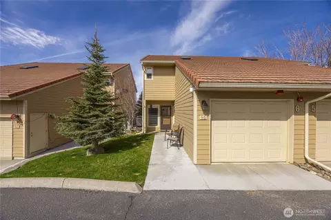 95 Red Hawk Dr, Orondo, WA 98843