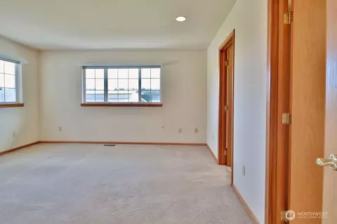 224 Grey Hawk Ln, Sequim, WA 98382 photo 14