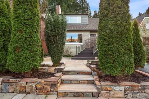 1937 Boyer Ave E, Seattle, WA 98112 photo 3