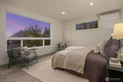 Bedroom - 2810 E Valley St, Seattle, WA 98112 photo 1 of 4