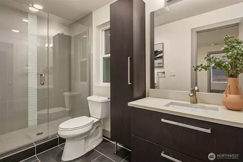 Bath - 2810 E Valley St, Seattle, WA 98112 photo 5 of 5