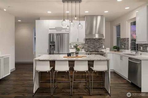 Kitchen - 2810 E Valley St, Seattle, WA 98112 photo 1 of 3