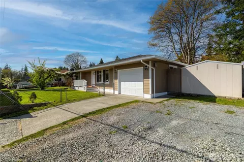 7820 Upper Ridge Rd, Everett, WA 98203 photo 2