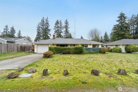 161 Tule Lake Rd E, Tacoma, WA 98445