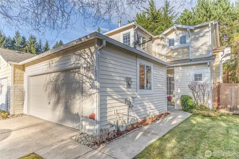 1573 NW Seasons Ln, Silverdale, WA 98383
