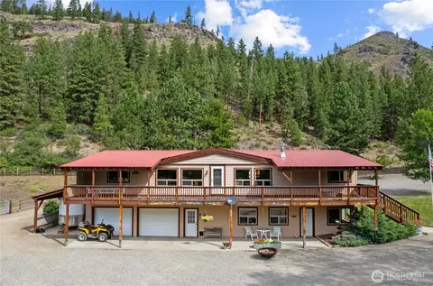 Exterior - 1027 Twisp River Rd, Twisp, WA 98856 photo 2 of 9