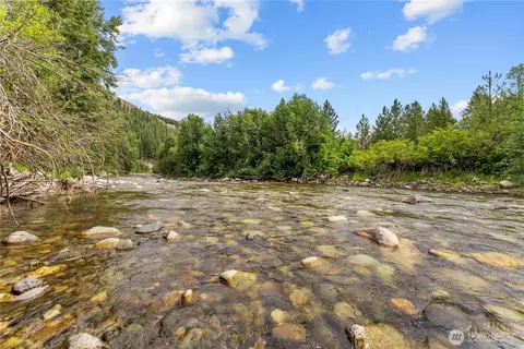 View/Area - 1027 Twisp River Rd, Twisp, WA 98856 photo 1 of 1