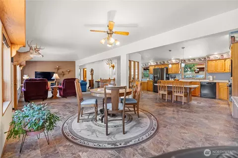 Dining - 1027 Twisp River Rd, Twisp, WA 98856 photo 3 of 3