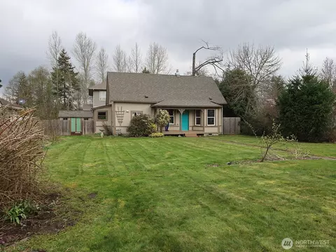 686 Adelia St, Blaine, WA 98230