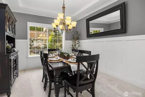 Dining - 21921 40th Ave SE, Bothell, WA 98021 photo 1 of 2