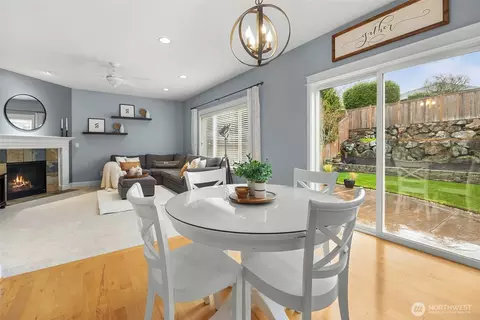 Dining - 21921 40th Ave SE, Bothell, WA 98021 photo 2 of 2