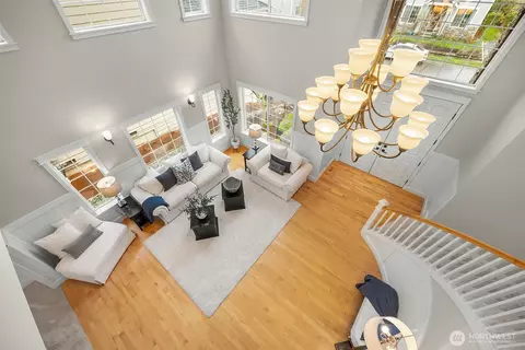 Living - 21921 40th Ave SE, Bothell, WA 98021 photo 4 of 5