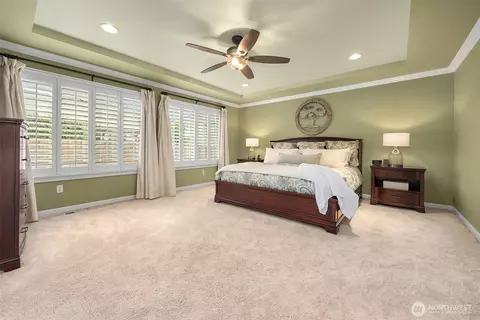 Bedroom - 21921 40th Ave SE, Bothell, WA 98021 photo 1 of 3