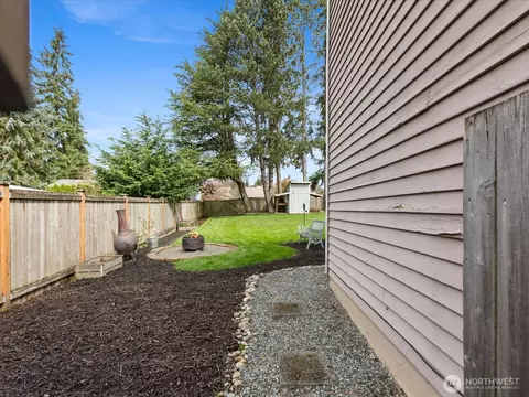 Exterior - 223 176th Pl SW, Bothell, WA 98012 photo 9 of 10