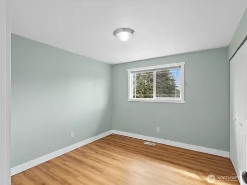 Bedroom - 223 176th Pl SW, Bothell, WA 98012 photo 5 of 5