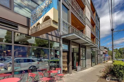 5611 University Way NE #300C, Seattle, WA 98105