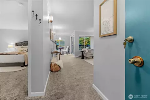5630 200th St SW #B112, Lynnwood, WA 98036