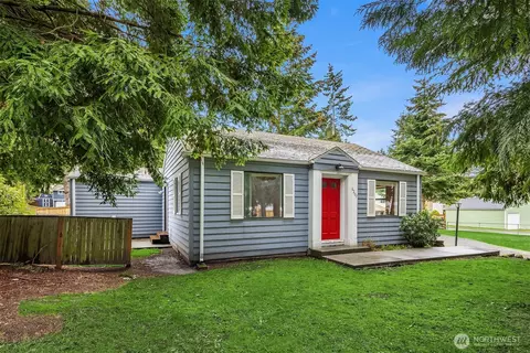 6207 188th St SW, Lynnwood, WA 98037