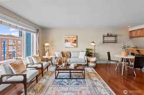25 N Broadway #203, Tacoma, WA 98403