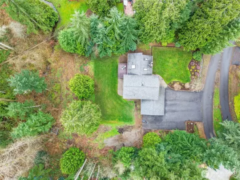 View/Area - 17915 6th Ave W, Bothell, WA 98012 photo 1 of 2