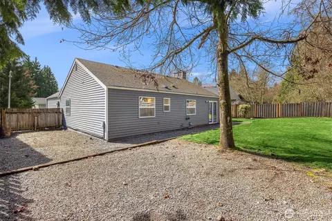 Exterior - 22301 19th Ave SE, Bothell, WA 98021 photo 5 of 9