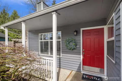 Exterior - 22301 19th Ave SE, Bothell, WA 98021 photo 2 of 9