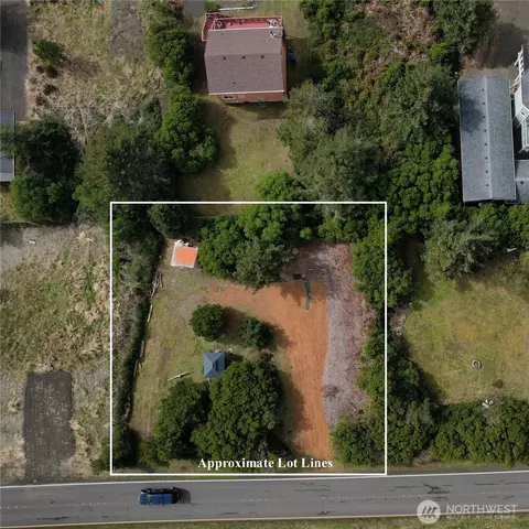 331 Ocean Shores Blvd SW, Ocean Shores, WA 98569