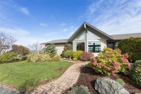 201 Libby St, Sequim, WA 98382