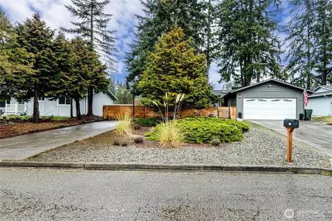 2121 W 12th St, Port Angeles, WA 98363