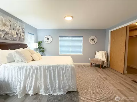 23618 N Lake Cir, Bothell, WA 98021 photo 21