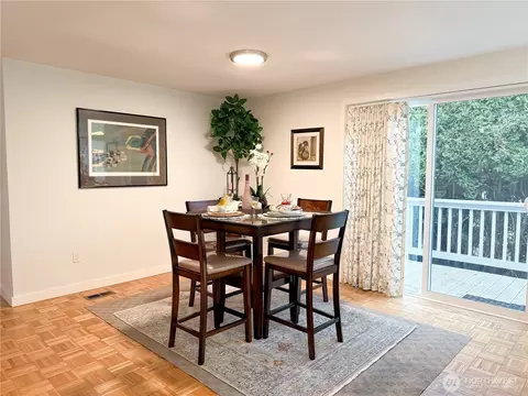 23618 N Lake Cir, Bothell, WA 98021 photo 13