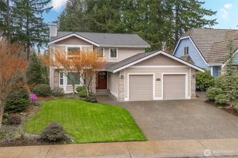 22568 SE 261st St, Maple Valley, WA 98038
