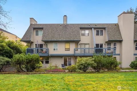 20610 60th Ave W #D, Lynnwood, WA 98036