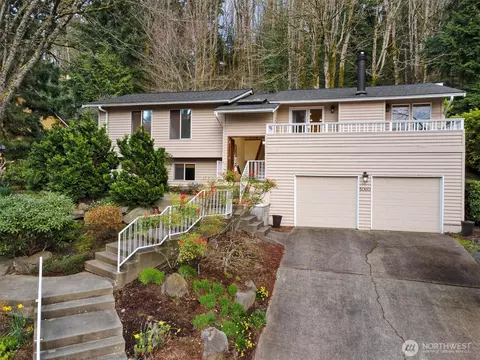 5060 Highland Dr, Bellevue, WA 98006