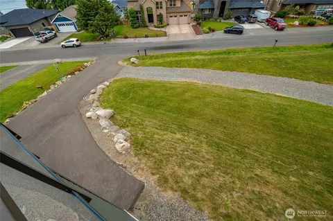 5527 Whitehorn Way, Birch Bay, WA 98230