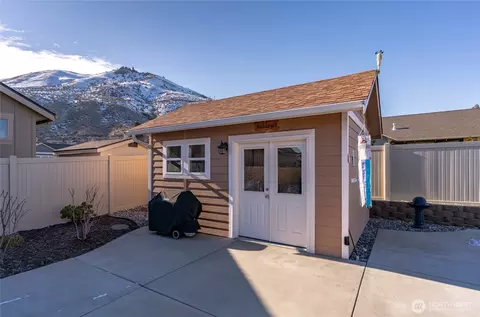 Other - 569 Circle St, Wenatchee, WA 98801 photo 2 of 7