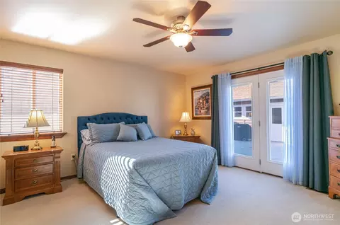 Bedroom - 569 Circle St, Wenatchee, WA 98801 photo 1 of 6