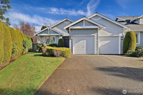 24356 SE 4th Ct, Sammamish, WA 98074