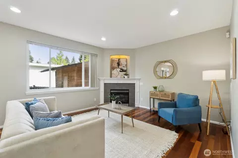 Living - 22715 9th Ave SE, Bothell, WA 98021 photo 3 of 5