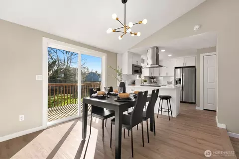 Dining - 415 Meade Ave, Sumner, WA 98390 photo 1 of 3