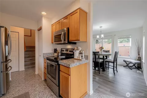 Kitchen - 5708 12th Ave W #B, Everett, WA 98203 photo 1 of 4