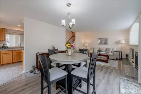 Dining - 5708 12th Ave W #B, Everett, WA 98203 photo 1 of 1